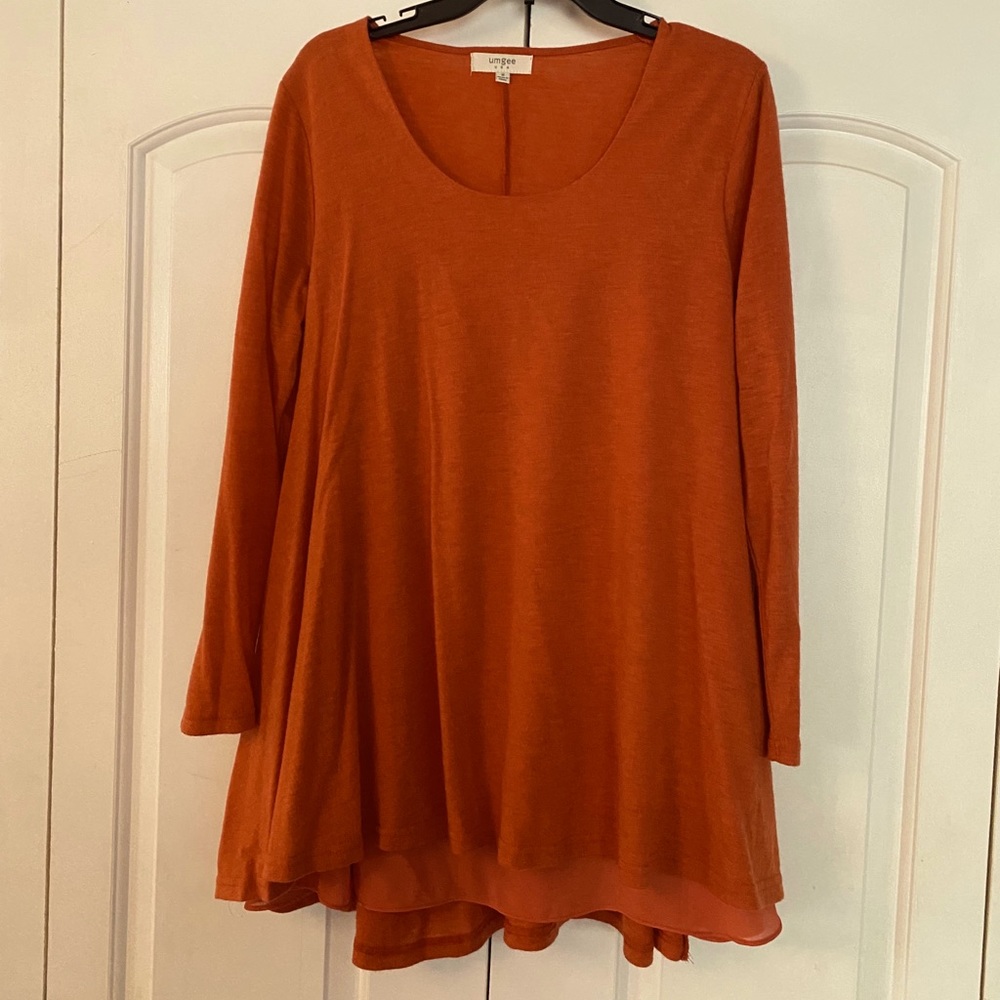 Umgee Burnt Orange Long Tunic size Medium.